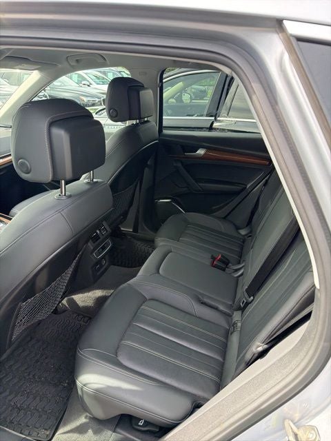 2022 Audi Q5 45 S line Premium quattro