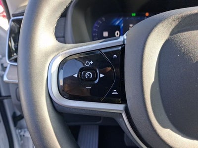 2026 Volvo XC90 B5 Plus