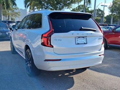 2026 Volvo XC90 B5 Plus