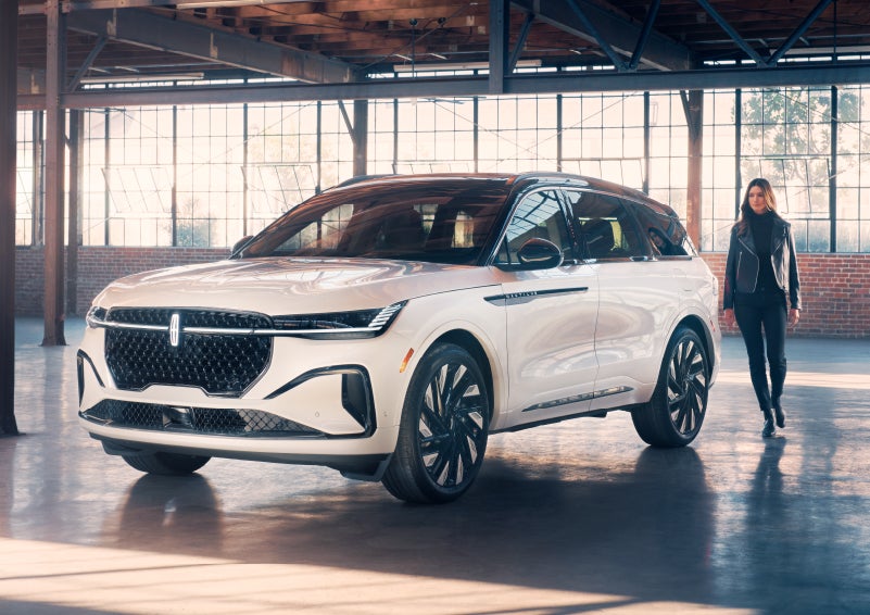 A person approaches a 2024 Lincoln Nautilus® SUV. | Lincoln of Cutler Bay in Miami FL